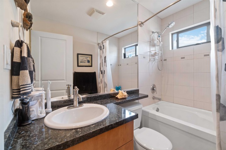 Photo 23 at 720 W 68th Avenue, Marpole, Vancouver West