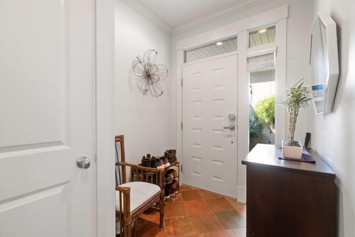 Photo 6 at 720 W 68th Avenue, Marpole, Vancouver West