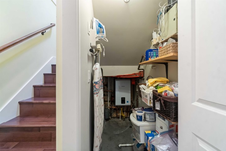 Photo 17 at 720 W 68th Avenue, Marpole, Vancouver West