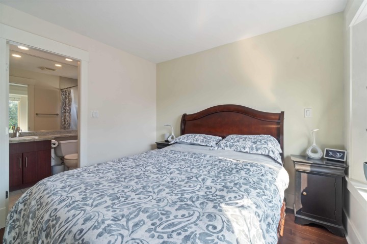 Photo 26 at 720 W 68th Avenue, Marpole, Vancouver West