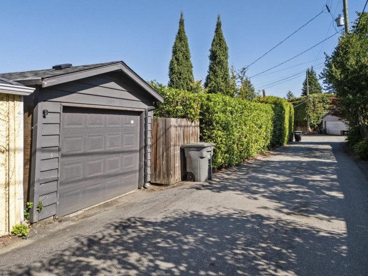 Photo 36 at 2533 Wallace Crescent, Point Grey, Vancouver West