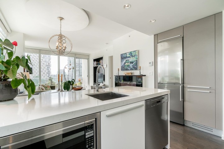 Photo 15 at 707 - 1351 Continental Street, Downtown VW, Vancouver West