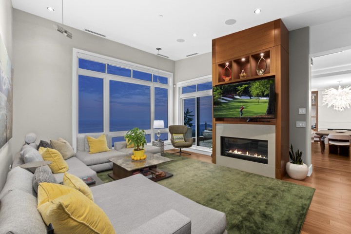 Photo 7 at 2780 Highgrove Place, Whitby Estates, West Vancouver