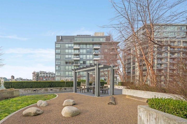 Photo 27 at 725 - 159 W 2nd Avenue, False Creek, Vancouver West