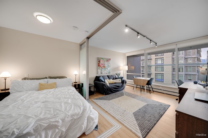 Photo 2 at 725 - 159 W 2nd Avenue, False Creek, Vancouver West