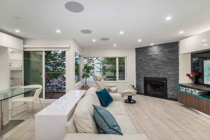 Photo 6 at 2391 Oak Street, Fairview VW, Vancouver West