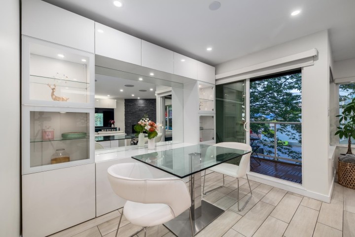 Photo 8 at 2391 Oak Street, Fairview VW, Vancouver West