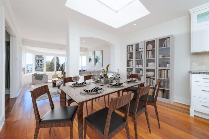 Photo 7 at 302 - 2455 Bellevue Avenue, Dundarave, West Vancouver