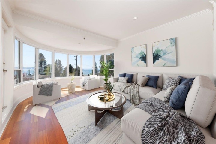 Photo 11 at 302 - 2455 Bellevue Avenue, Dundarave, West Vancouver