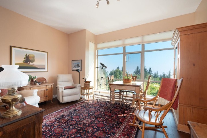 Photo 13 at 3178 Deer Ridge Drive, Deer Ridge WV, West Vancouver