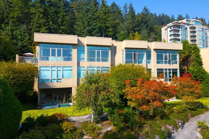 Photo 29 at 3178 Deer Ridge Drive, Deer Ridge WV, West Vancouver