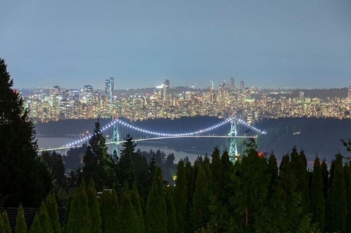 Photo 2 at 1259 Chartwell Place, Chartwell, West Vancouver