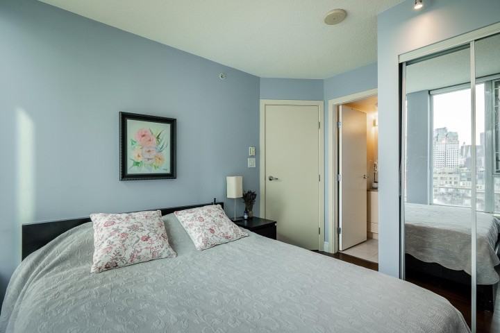 Photo 17 at 1804 - 550 Taylor Street, Downtown VW, Vancouver West