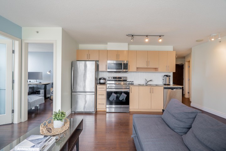 Photo 11 at 1804 - 550 Taylor Street, Downtown VW, Vancouver West