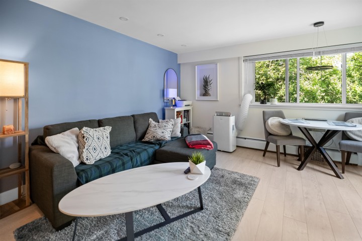 Photo 4 at 101 - 2121 W 6th Avenue, Kitsilano, Vancouver West