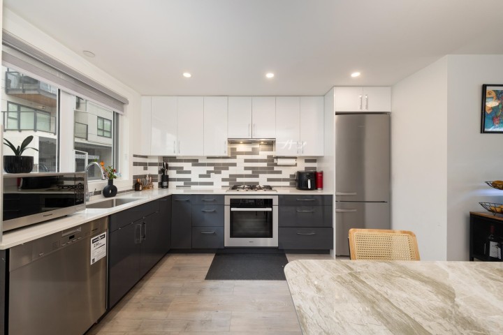 Photo 10 at 7887 French Street, Marpole, Vancouver West