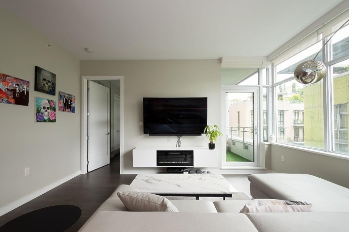 Photo 2 at 411 - 181 W 1st Avenue, False Creek, Vancouver West