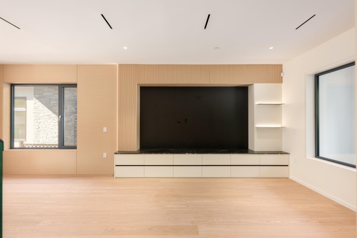 Photo 4 at 4475 Wallace Street, Dunbar, Vancouver West