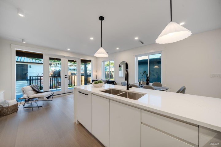 Photo 6 at 1167 E 63rd Avenue, South Vancouver, Vancouver East