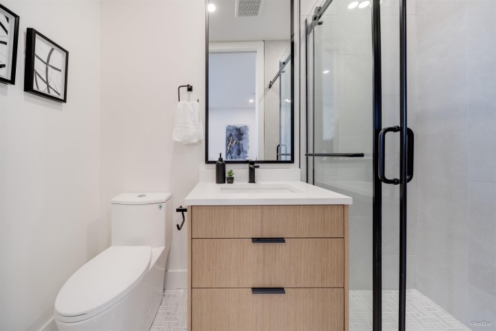 Photo 15 at 1167 E 63rd Avenue, South Vancouver, Vancouver East