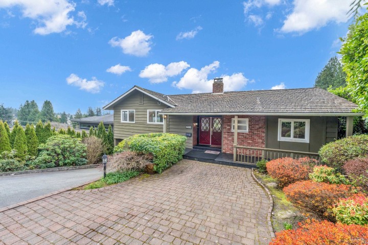 Photo 2 at 2558 Mathers Avenue, Dundarave, West Vancouver