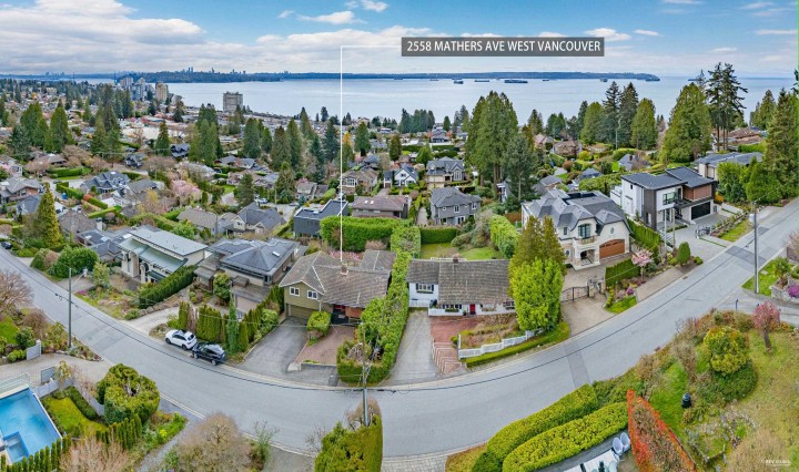 Photo 38 at 2558 Mathers Avenue, Dundarave, West Vancouver