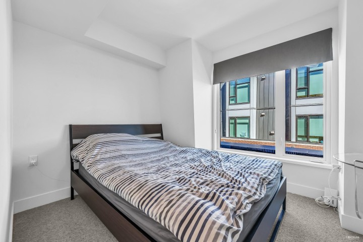 Photo 14 at 7623 Yukon Street, Marpole, Vancouver West