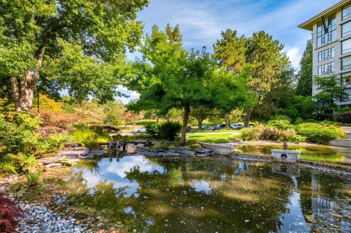 Photo 6 at 501 - 4759 Valley Drive, Quilchena, Vancouver West