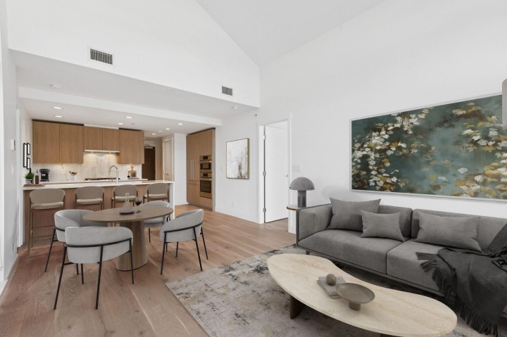 Photo 6 at 609 - 2780 Valley Centre Avenue, Lynn Valley, North Vancouver