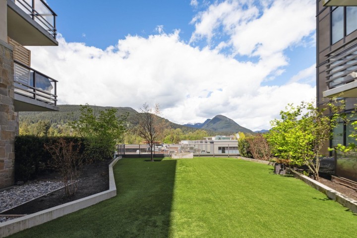 Photo 26 at 609 - 2780 Valley Centre Avenue, Lynn Valley, North Vancouver