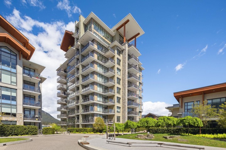 Photo 31 at 609 - 2780 Valley Centre Avenue, Lynn Valley, North Vancouver