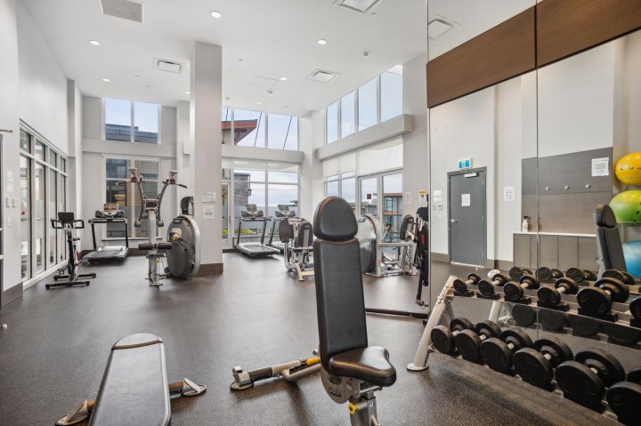 Photo 25 at 609 - 2780 Valley Centre Avenue, Lynn Valley, North Vancouver