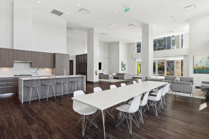 Photo 21 at 609 - 2780 Valley Centre Avenue, Lynn Valley, North Vancouver