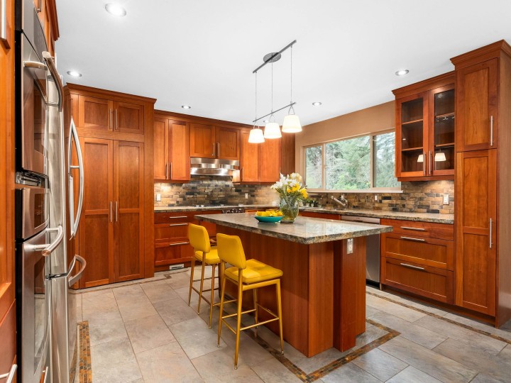 Photo 14 at 4793 Capilano Road, Canyon Heights NV, North Vancouver