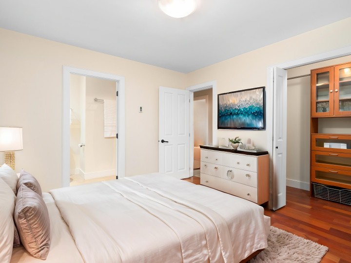 Photo 18 at 4793 Capilano Road, Canyon Heights NV, North Vancouver