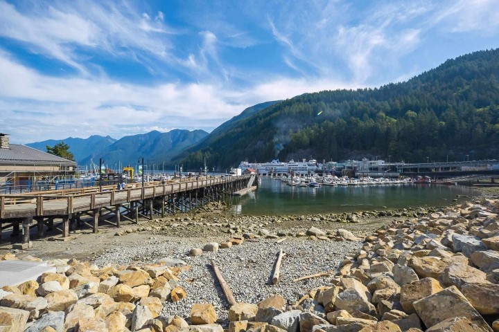 Photo 13 at 406 - 6687 Nelson Avenue, Horseshoe Bay WV, West Vancouver