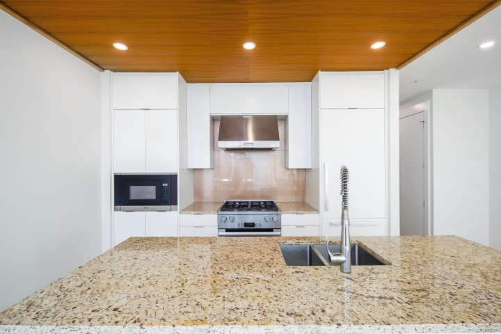 Photo 4 at 406 - 6687 Nelson Avenue, Horseshoe Bay WV, West Vancouver