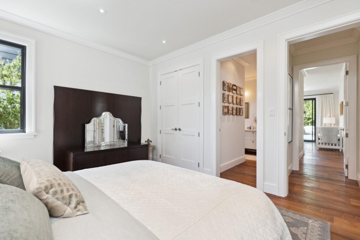 Photo 27 at 939 Friar Crescent, Dollarton, North Vancouver