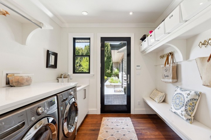 Photo 30 at 939 Friar Crescent, Dollarton, North Vancouver