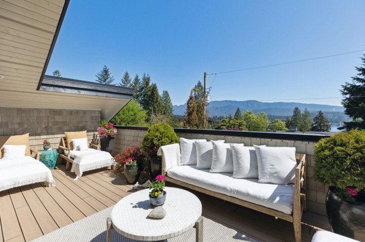 Photo 21 at 939 Friar Crescent, Dollarton, North Vancouver