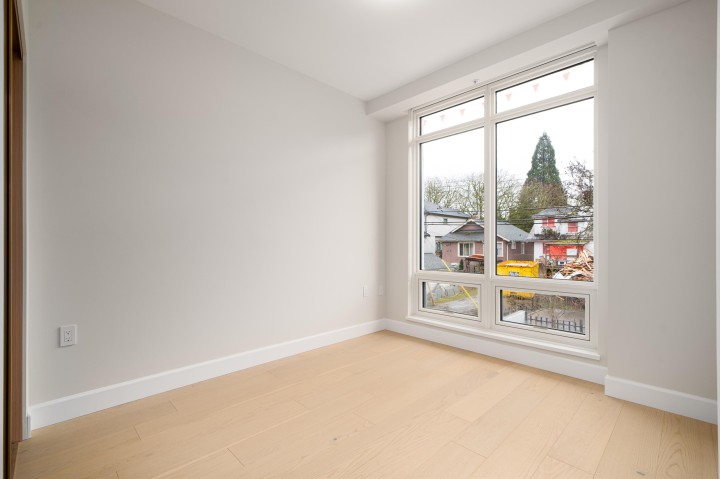 Photo 24 at 303 - 3668 W 10th Avenue, Kitsilano, Vancouver West