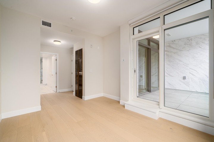 Photo 19 at 303 - 3668 W 10th Avenue, Kitsilano, Vancouver West