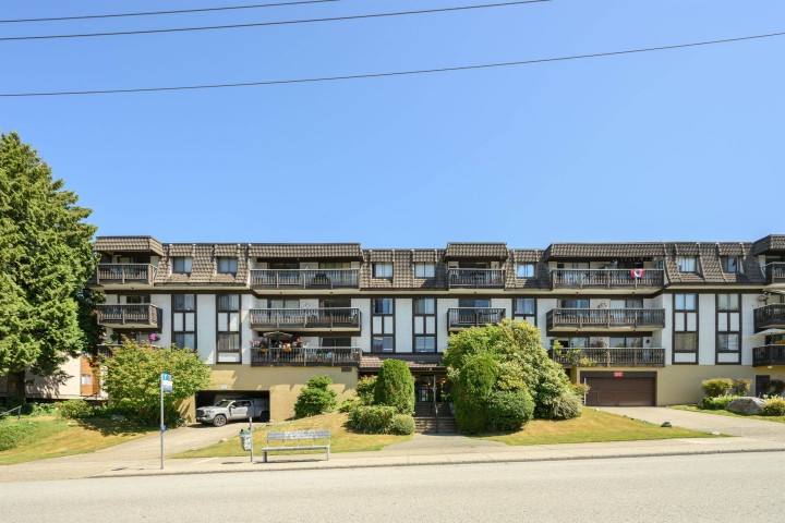 Photo 22 at 305 - 310 W 3rd Street, Lower Lonsdale, North Vancouver