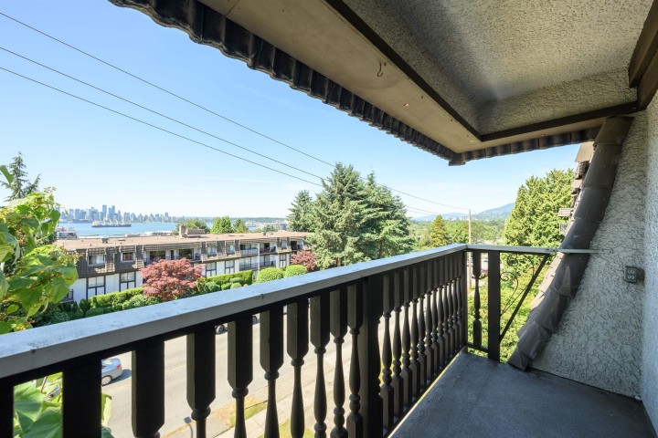Photo 14 at 305 - 310 W 3rd Street, Lower Lonsdale, North Vancouver
