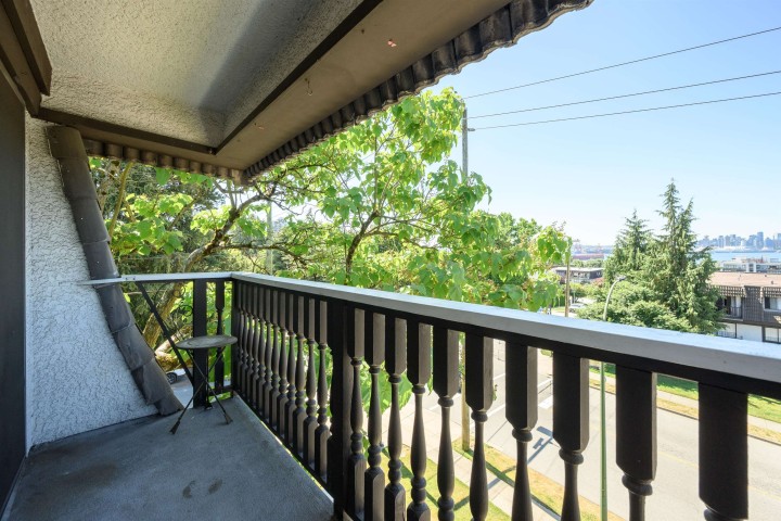 Photo 15 at 305 - 310 W 3rd Street, Lower Lonsdale, North Vancouver