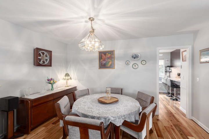 Photo 9 at 5 - 3634 Garibaldi Drive, Roche Point, North Vancouver