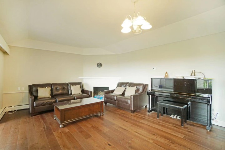 Photo 16 at 850 Esquimalt Avenue, Sentinel Hill, West Vancouver