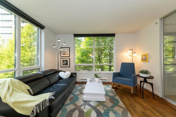 Photo 3 at 501 - 1055 Homer Street, Yaletown, Vancouver West