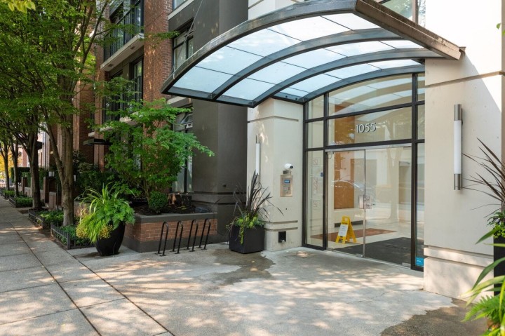 Photo 18 at 501 - 1055 Homer Street, Yaletown, Vancouver West