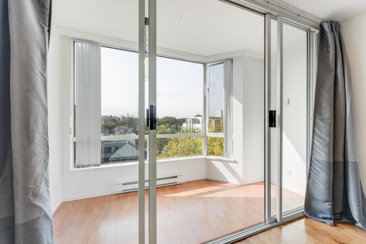 Photo 14 at 1105 - 2668 Ash Street, Fairview VW, Vancouver West